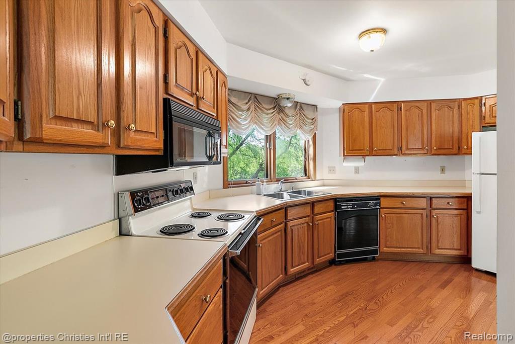 6175 Tripp Road, Holly, MI 48442 — Photo 10