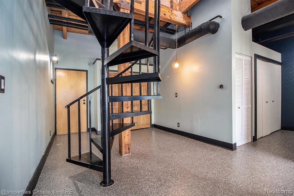 6533 E Jefferson, 427, Detroit, MI 48207 — Photo 30
