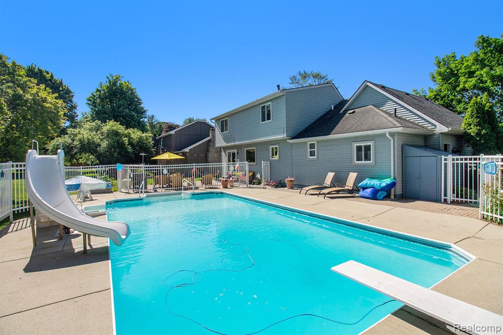 5664 CHESTNUT HILL Drive, Clarkston, MI — Photo 16