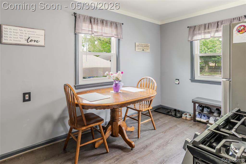 25446 Colgate Street, Dearborn Heights, MI 48125 — Photo 10