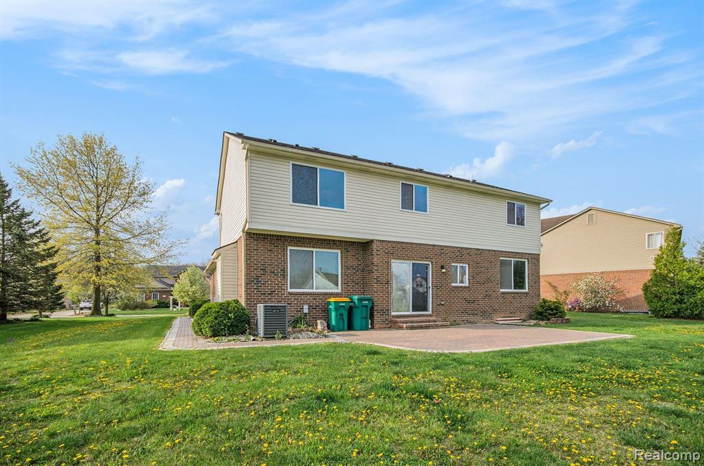 45284 BROOKVIEW Drive, Van Buren, MI 48111 — Photo 27