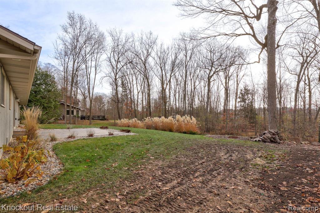 9120 S RONRICK Place, Frankenmuth, MI 48734 — Photo 44