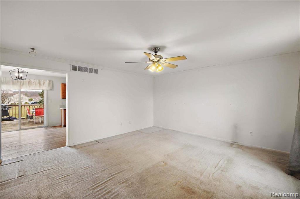 8964 SUNFLOWER, Whitmore Lake, MI 48189 — Photo 27