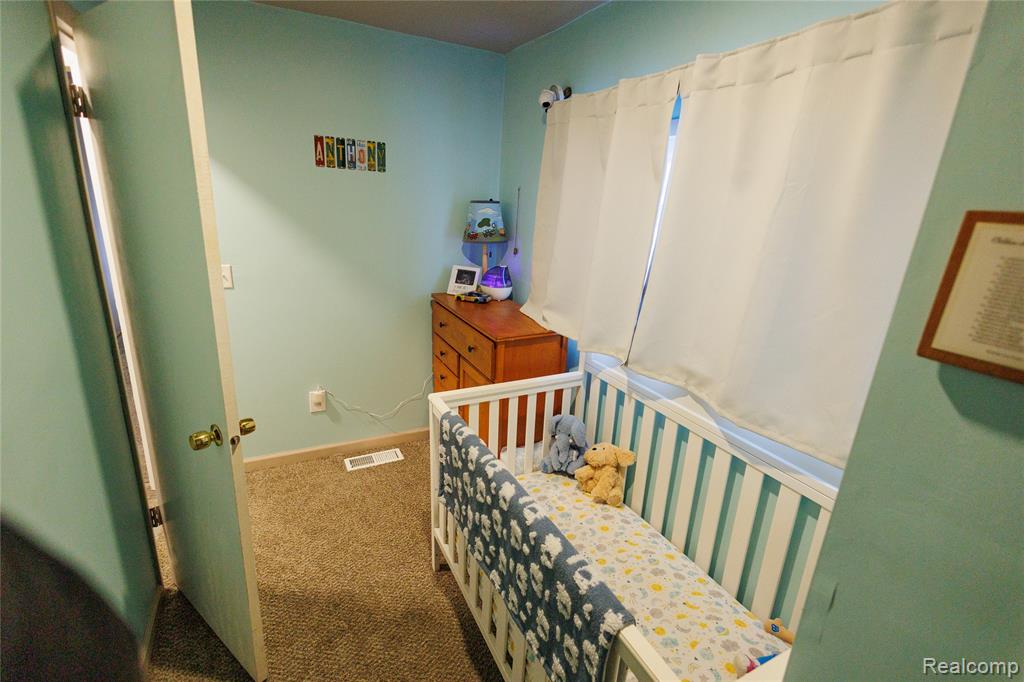 3246 Comer Drive, Flint, MI 48506 — Photo 9