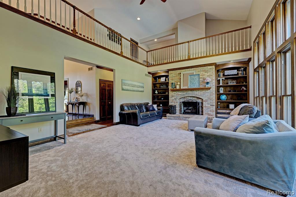 900 ROLLING PINES Drive, Ortonville, MI 48462 — Photo 14