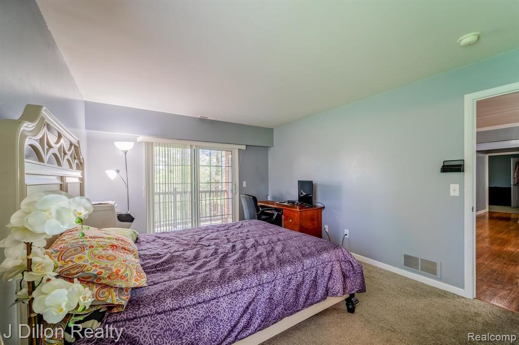 4275 DEESIDE Drive, Brighton, MI 48116 — Photo 18