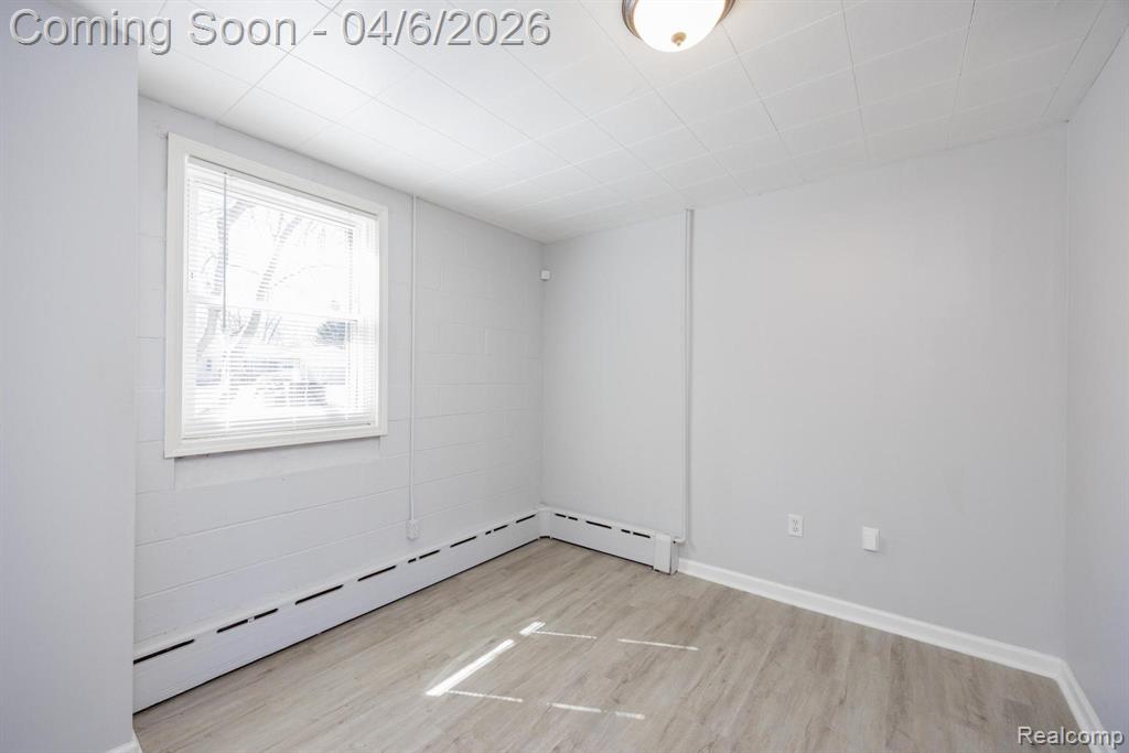 8283 Russell Street, Shelby Twp, MI 48317 — Photo 16