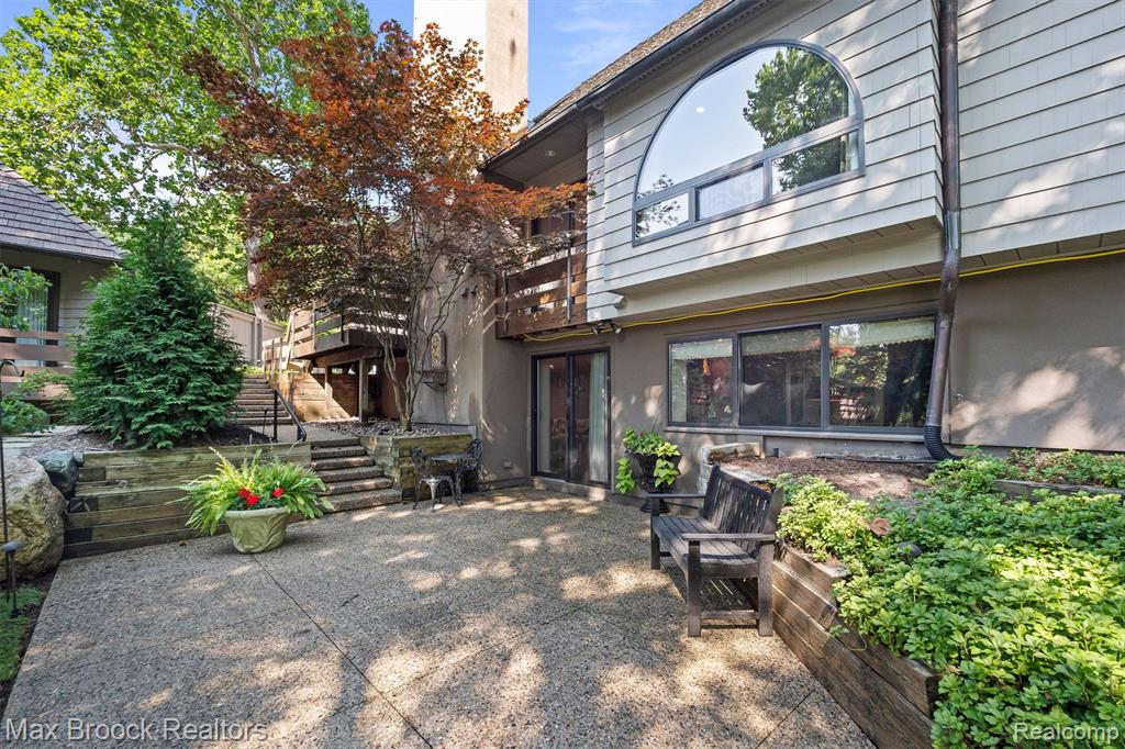 969 Bloomfield Woods, Bloomfield Hills, MI 48304 — Photo 60