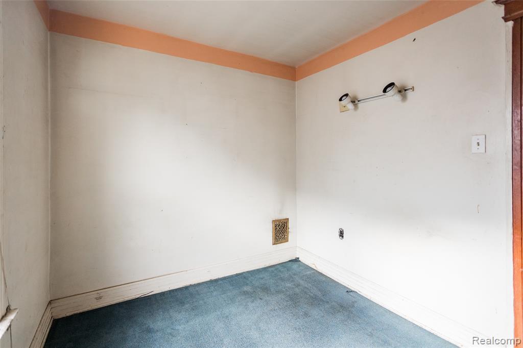 2153 Hubbard Street, Detroit, MI 48209 — Photo 15