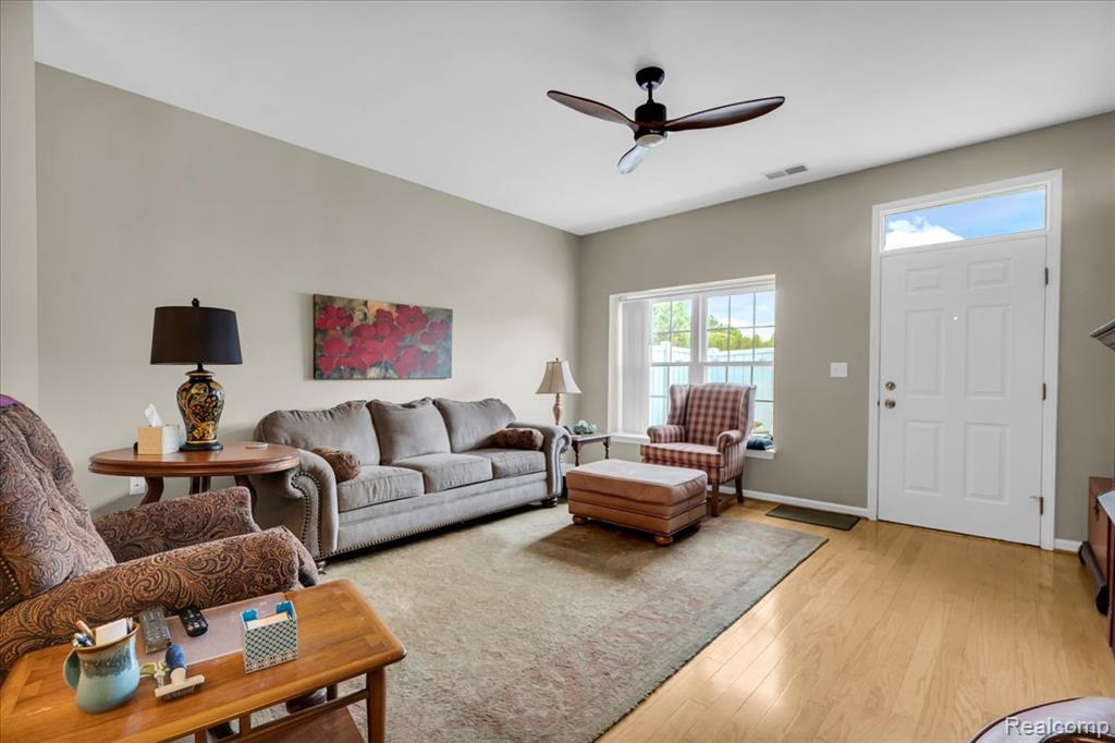 610 Belmonte Drive, Waterford, MI 48328 — Photo 7
