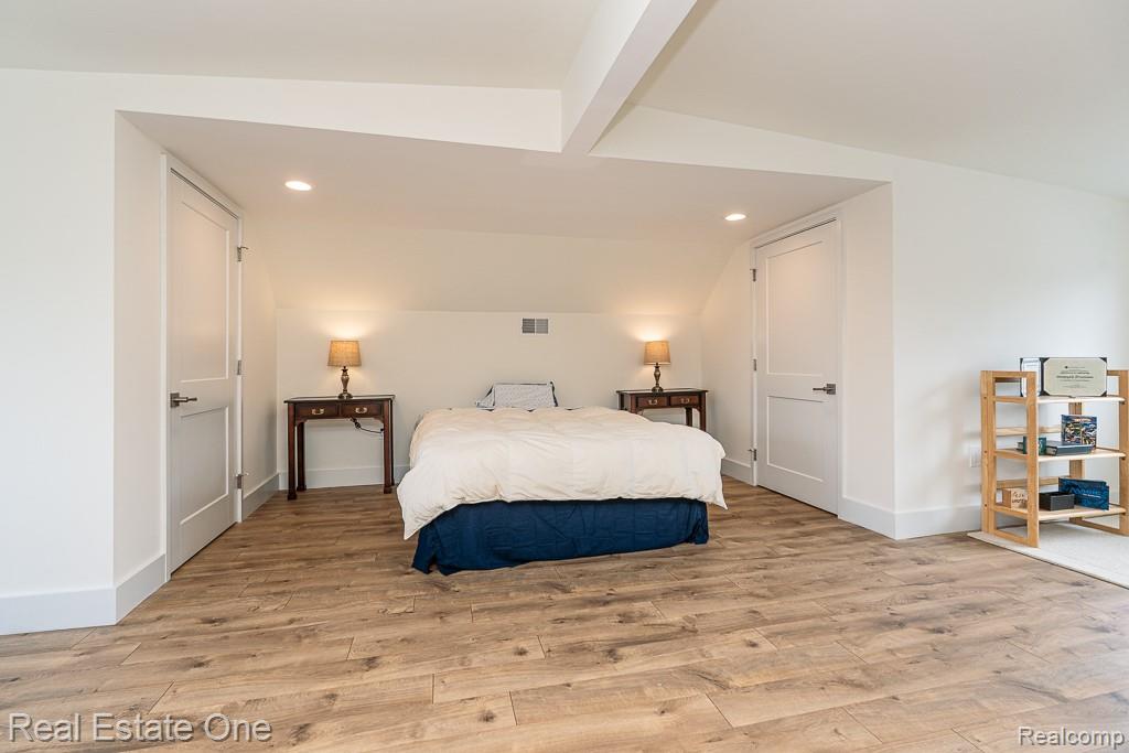 426 W University Drive, Rochester, MI 48307 — Photo 54