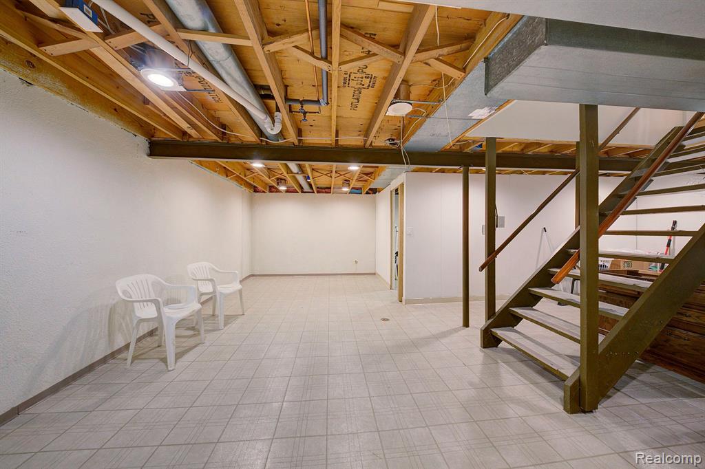 8401 18 Mile Road, Unit 167, Sterling Heights, MI 48313 — Photo 14