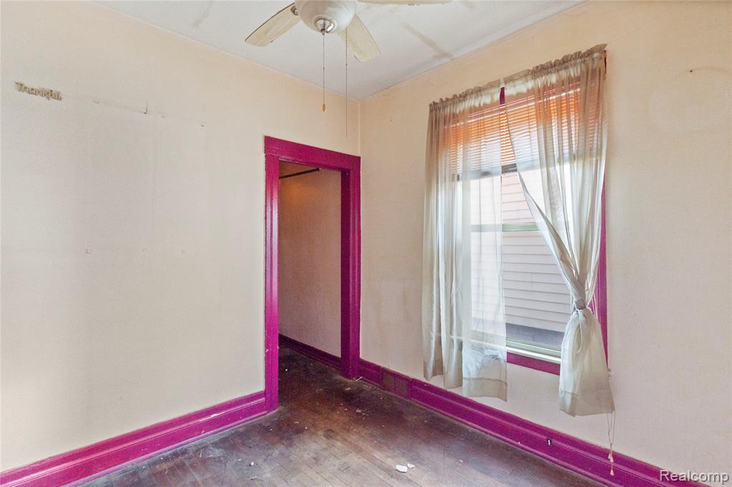 5049 Pennsylvania Street, Detroit, MI 48213 — Photo 16