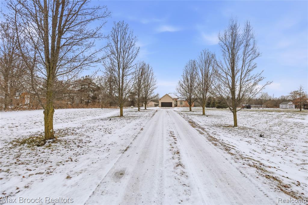 6145 Wildcat Road, MI 48032 — Photo 47