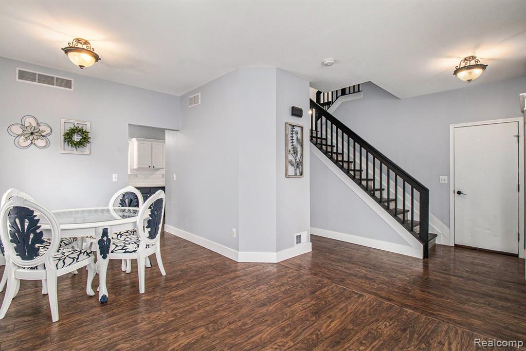 3289 Hilltop Drive, Holly, MI 48442 — Photo 7