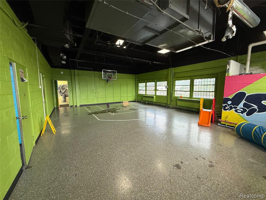 10421 W 7 Mile Road, Detroit, MI 48221 — Photo 16