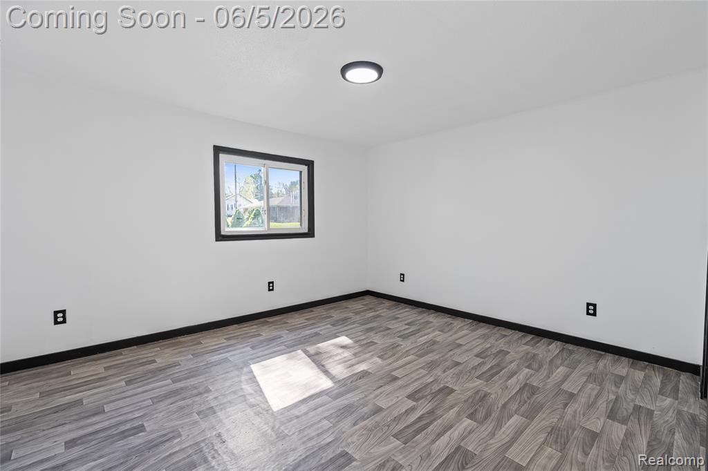 8053 Leadley Avenue, Mount Morris, MI 48458 — Photo 22