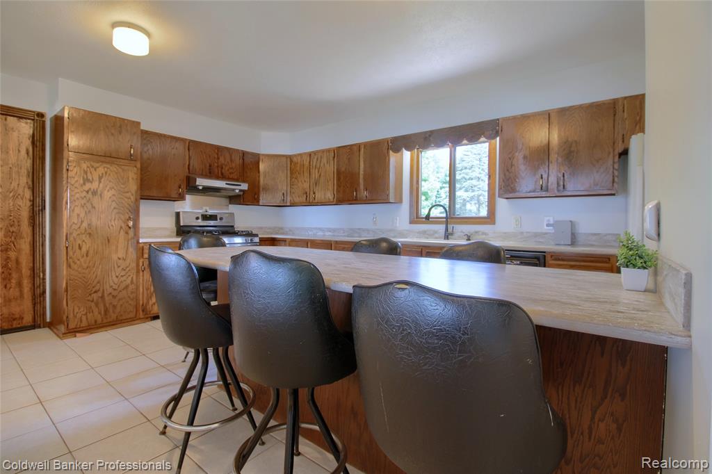 11770 Sunset Lane, Belleville, MI 48111 — Photo 10