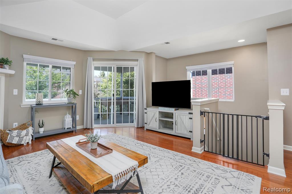 6725 Boulder Pointe Drive, Washington, MI — Photo 3