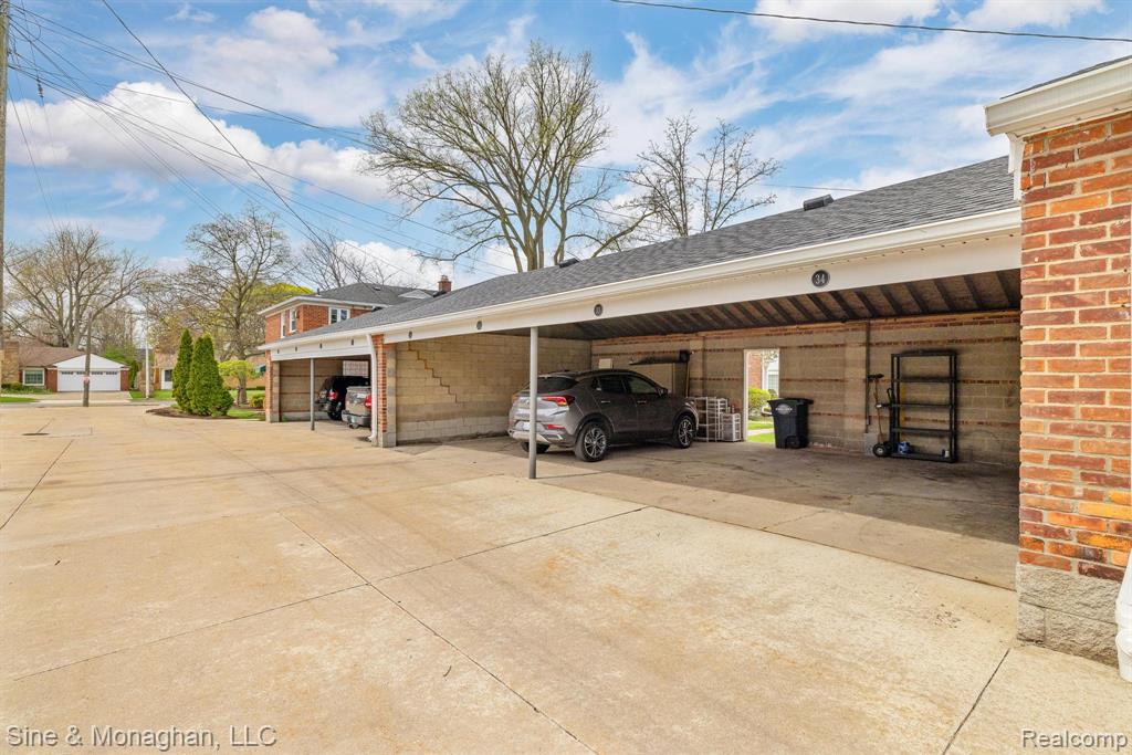 612 Cadieux Road, Grosse Pointe, MI 48230 — Photo 34
