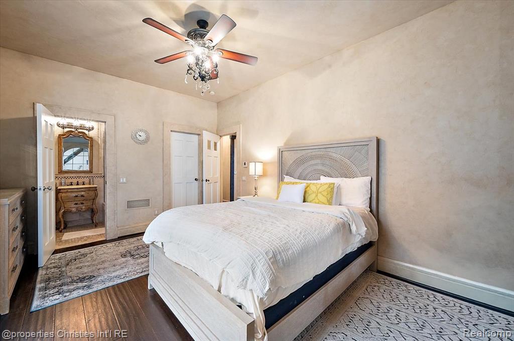 3701 Northwood, West Bloomfield, MI, 48324