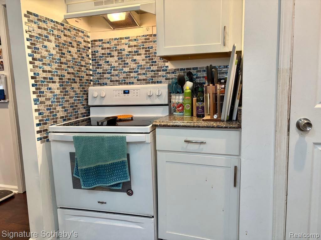 453 CENTRAL Avenue, Pontiac, MI 48341 — Photo 3