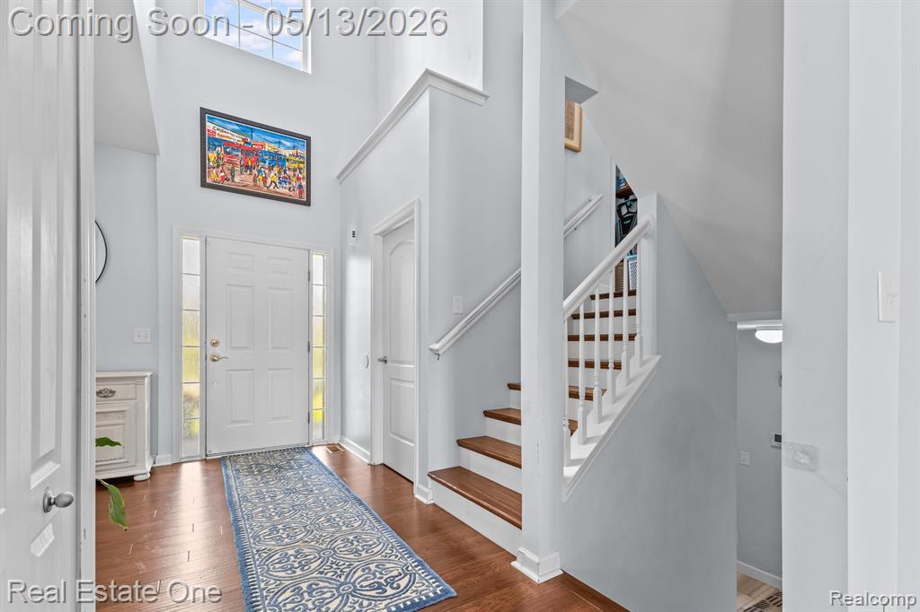 2057 Warbler Court, Commerce Twp, MI 48382 — Photo 4