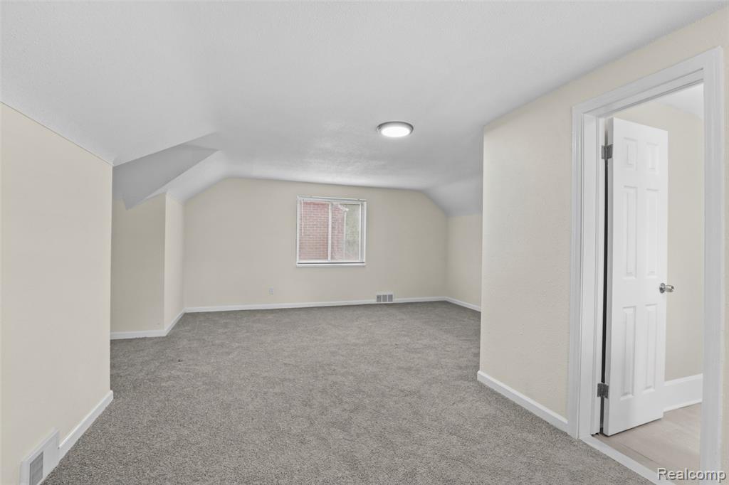 17717 Avon Avenue, Detroit, MI 48219 — Photo 23