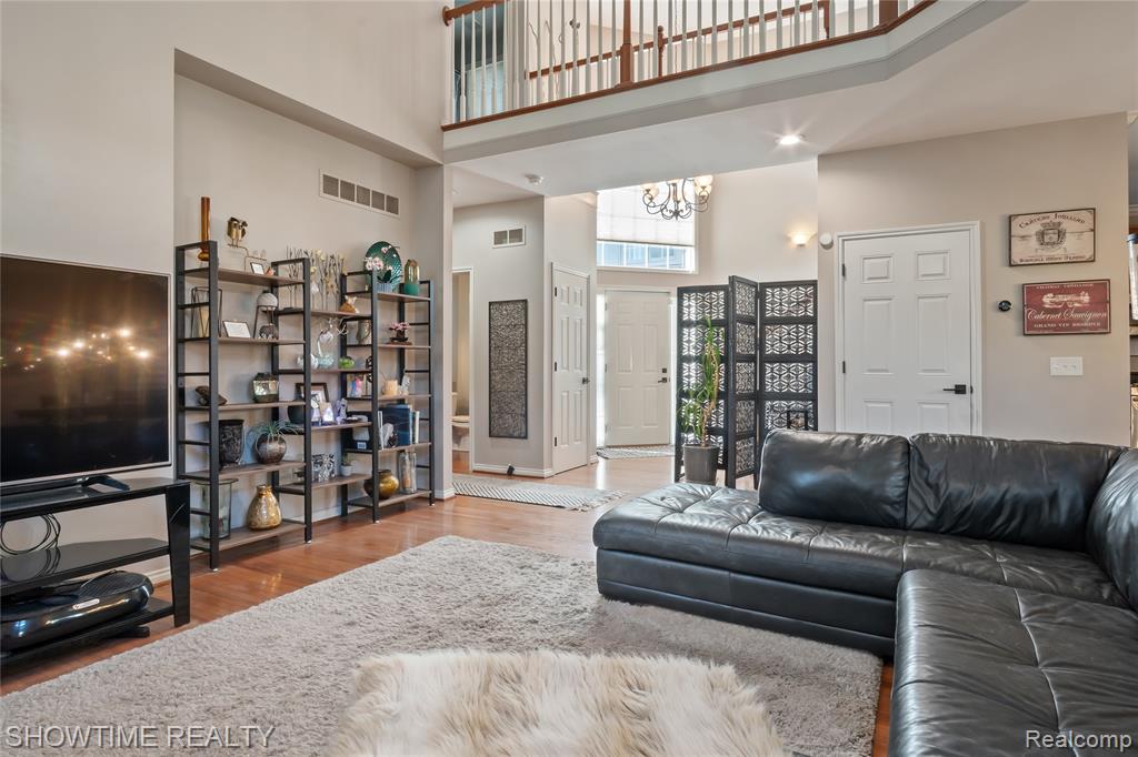 4341 Summer Place, Shelby Twp, MI 48316 — Photo 9