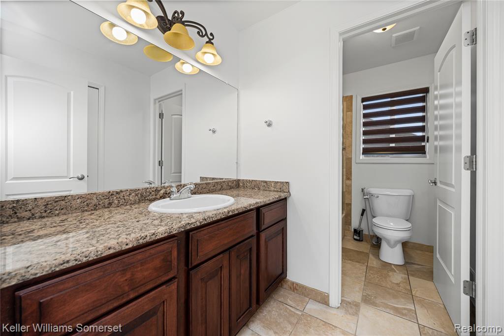 55257 Breton Woods Drive, Macomb, MI 48042 — Photo 33