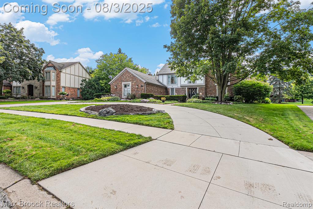 4705 Rivers Edge Drive, Troy, MI 48098 — Photo 5