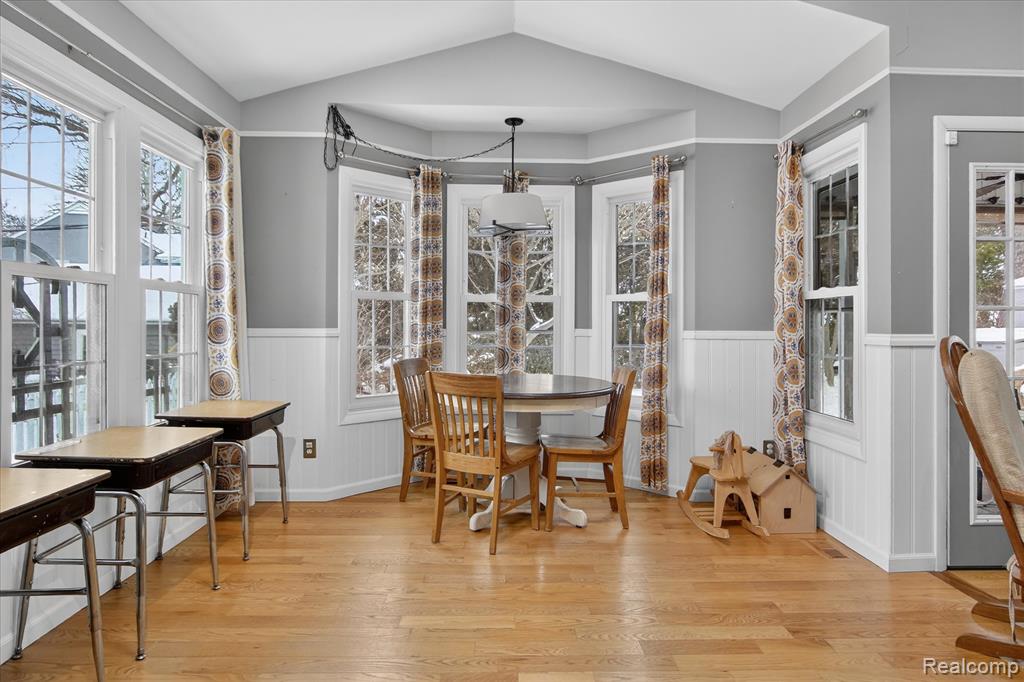 3 Adams Lane, Dearborn, MI 48120 — Photo 23