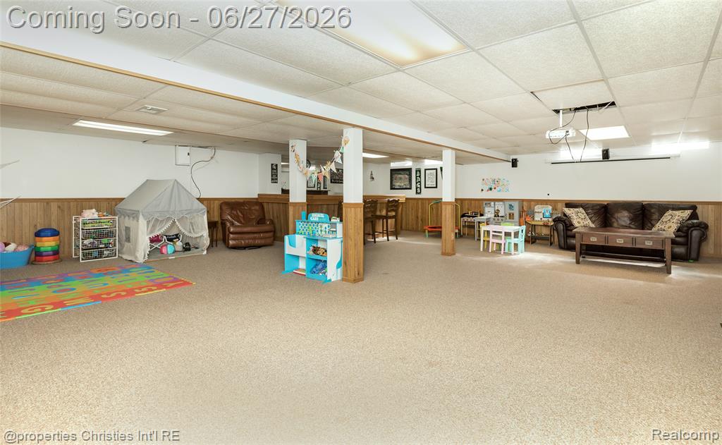 6805 Emerald Shores Drive, Troy, MI 48085 — Photo 30