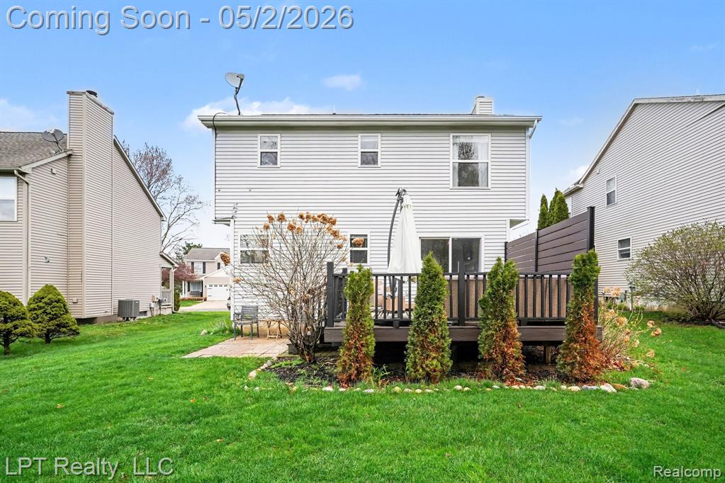406 Mill Pond Drive, Fenton, MI 48430 — Photo 23