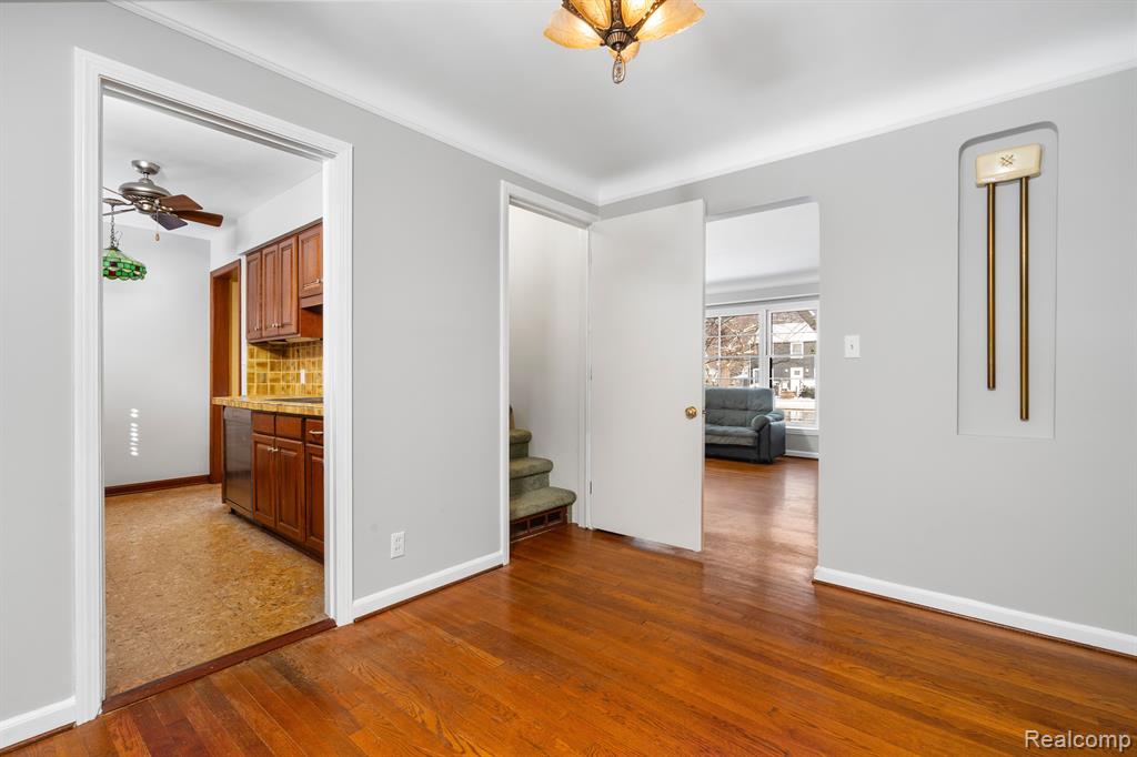 1239 WASHTENAW Avenue, Ypsilanti, MI 48197 — Photo 12