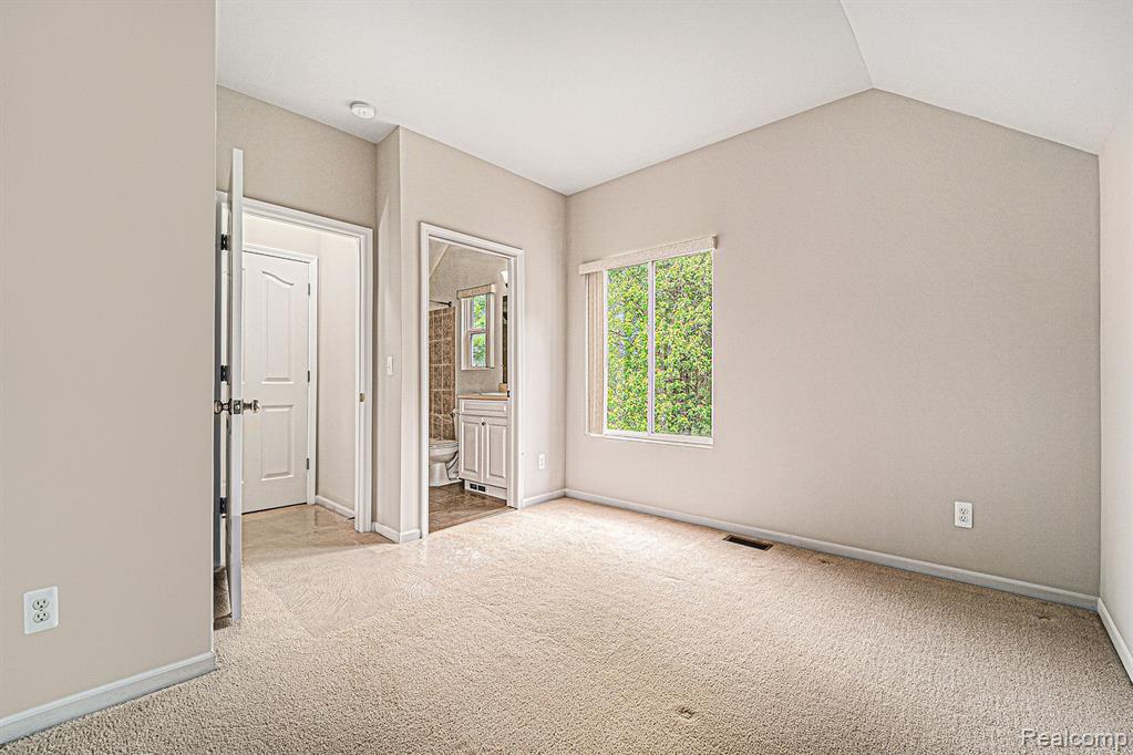52850 Sable Drive, Unit #26, Macomb, MI 48042 — Photo 18