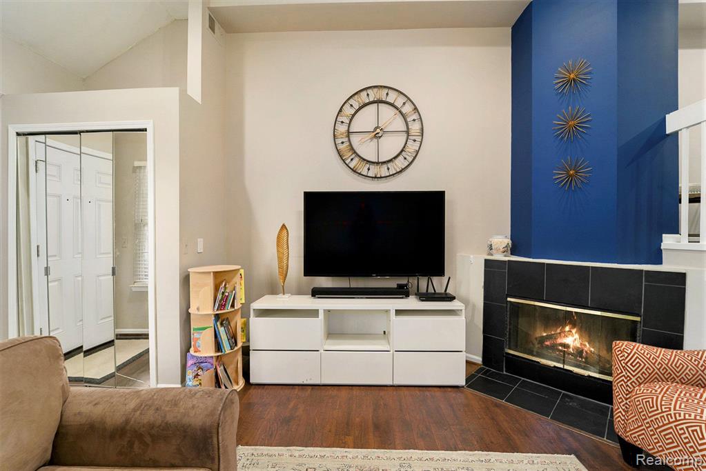 1332 S MAIN Street, Royal Oak, MI 48067 — Photo 5