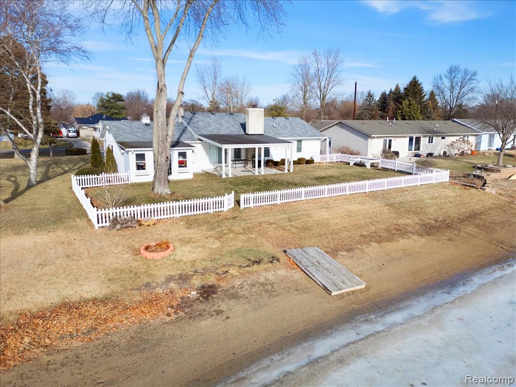 3309 Lake Drive, Fort Gratiot, MI 48059 — Photo 28