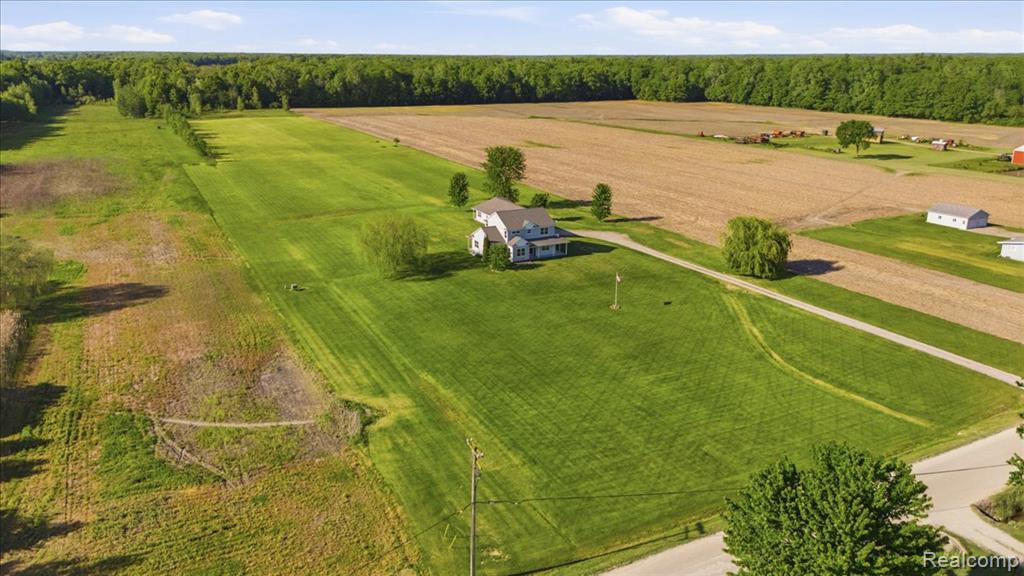 7868 Big Hand Road, Columbus, MI — Photo 17