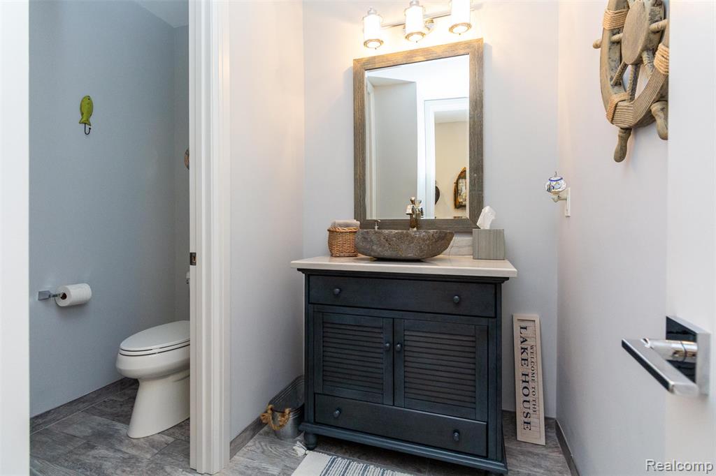 302 Tanview Drive, Oxford, MI, 48371