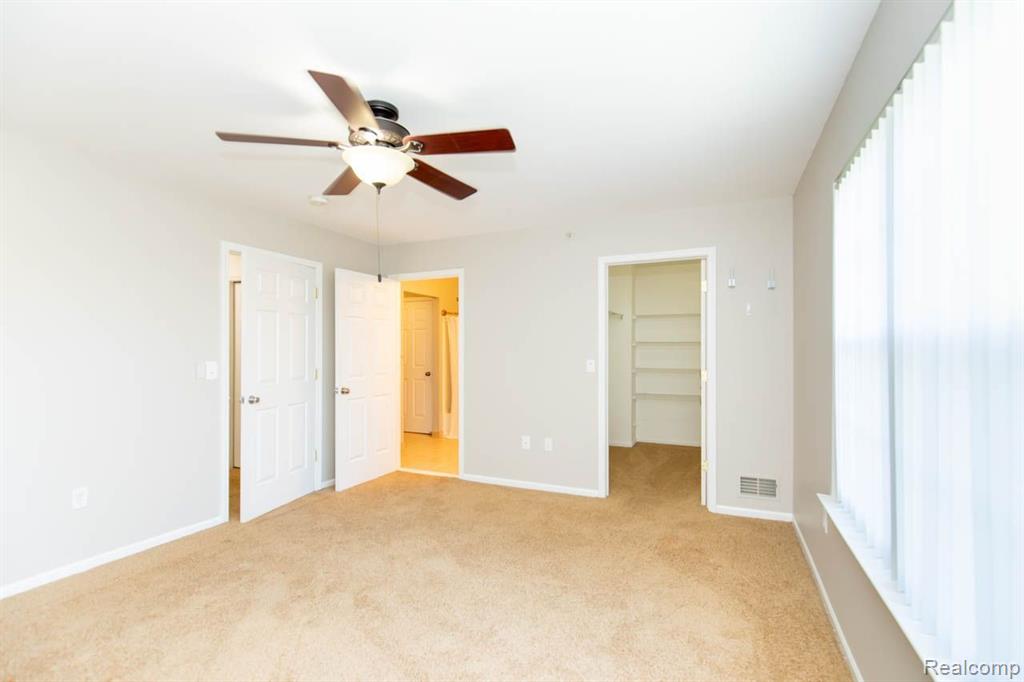 475 CHERRY ORCHARD Road, Canton, MI 48188 — Photo 27