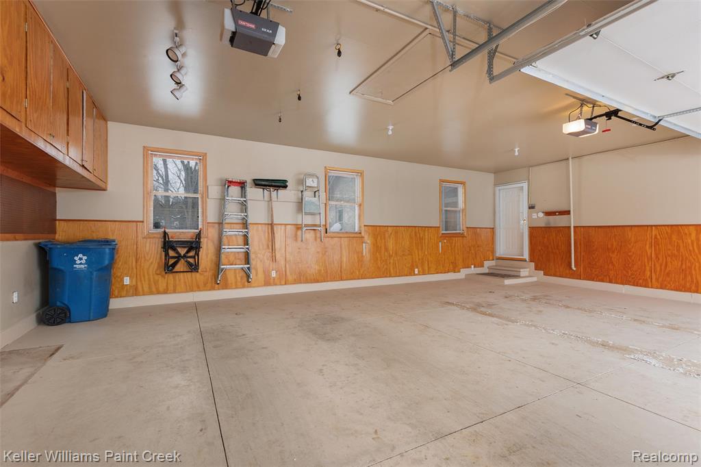 10045 Highland Road, White Lake, MI — Photo 37