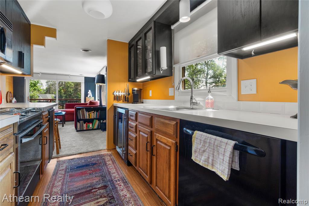 6600 W Shore Drive, Weidman, MI 48893 — Photo 16