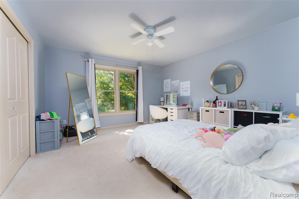 47582 Fox Court, Canton, MI 48187 — Photo 18