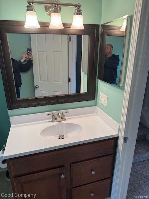 823 ETOWAH Avenue, Royal Oak, MI 48067 — Photo 18