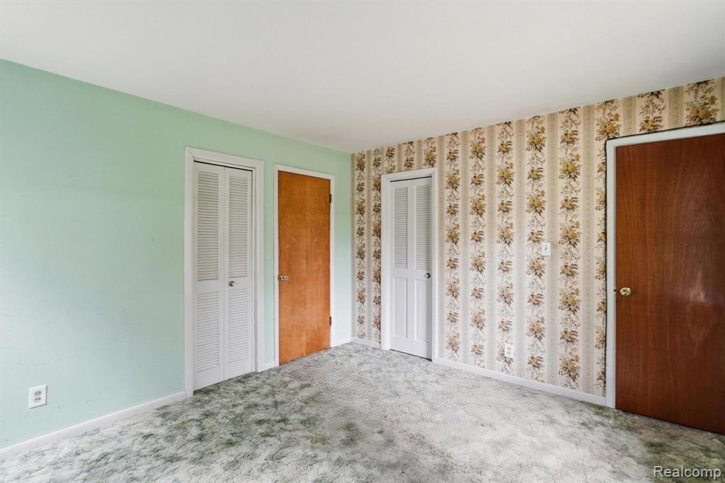 396 Plum Creek Road, Lapeer, MI 48446 — Photo 13
