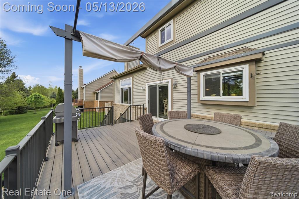 1031 Crestwood Court, South Lyon, MI 48178 — Photo 36