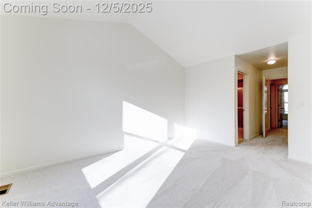 40827 Lenox Park Drive, Novi, MI 48377 — Photo 17