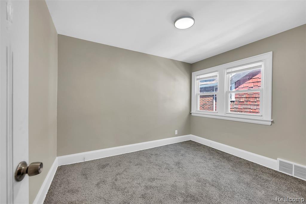 13600 Santa Rosa Drive, Detroit, MI 48238 — Photo 17