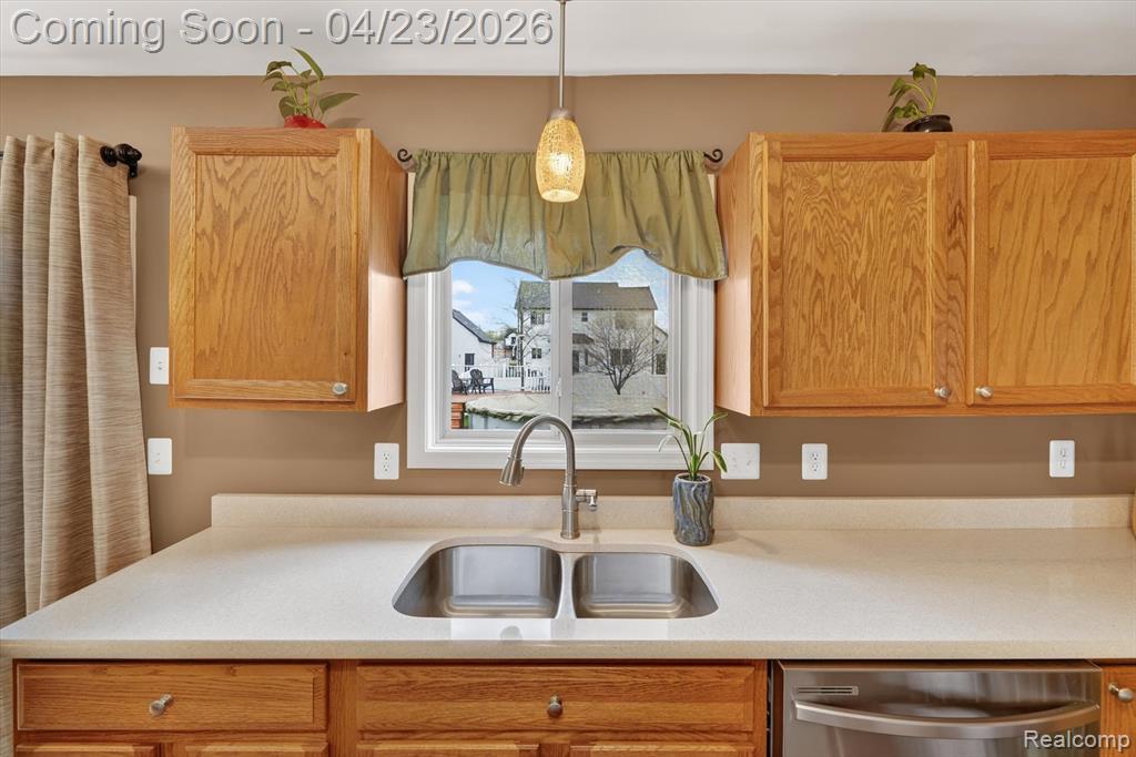 299 Dundee Ridge Drive, Dundee, MI 48131 — Photo 18